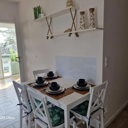 Bursztynowe דירה מידז'יוודז'י